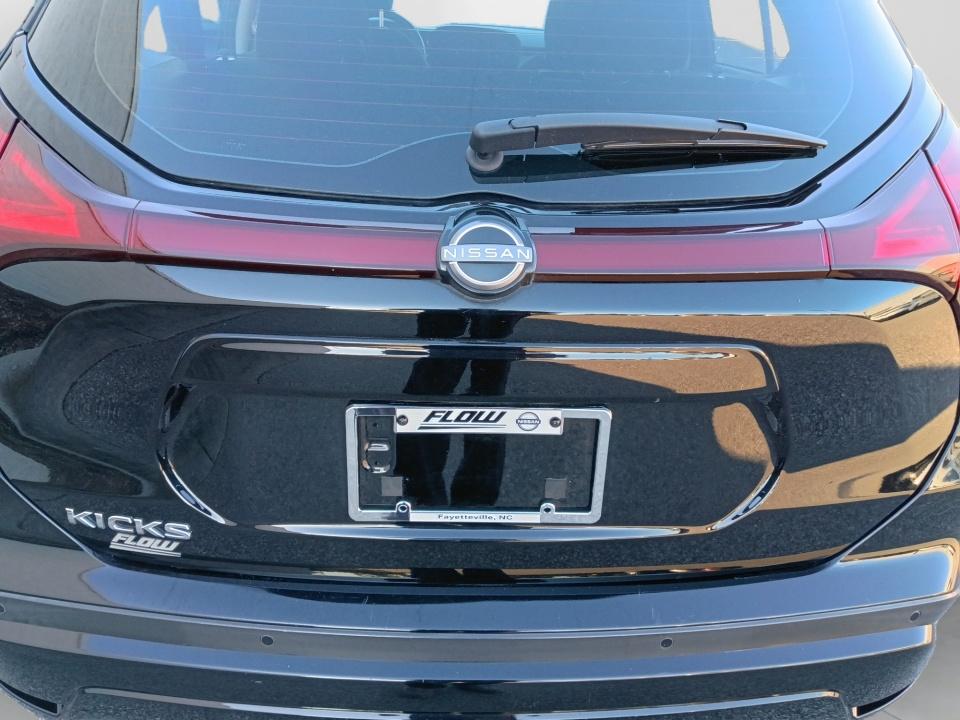2023 Nissan Kicks S