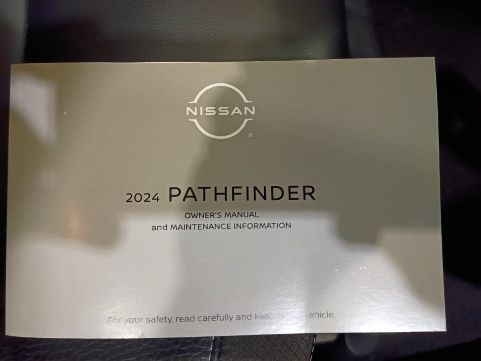 2024 Nissan Pathfinder SL