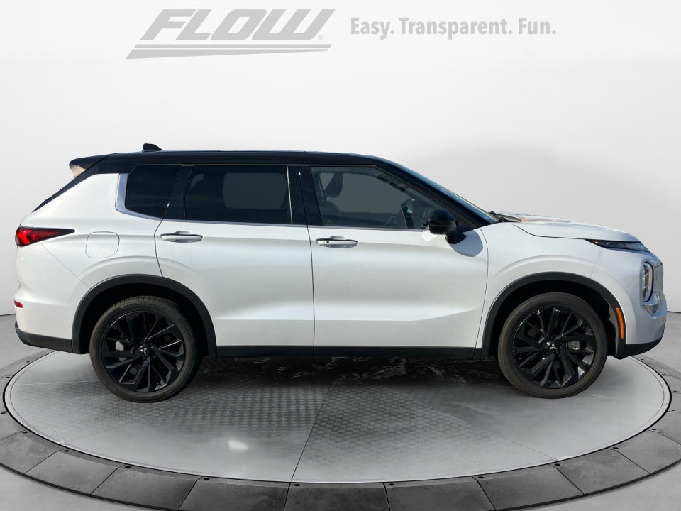 2023 Mitsubishi Outlander SEL