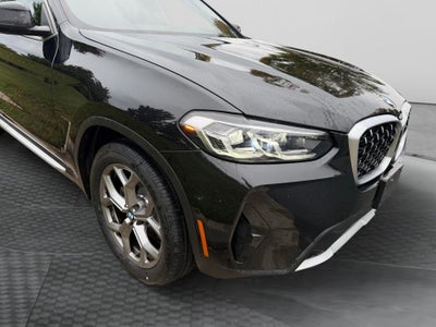 2024 BMW X4 xDrive30i