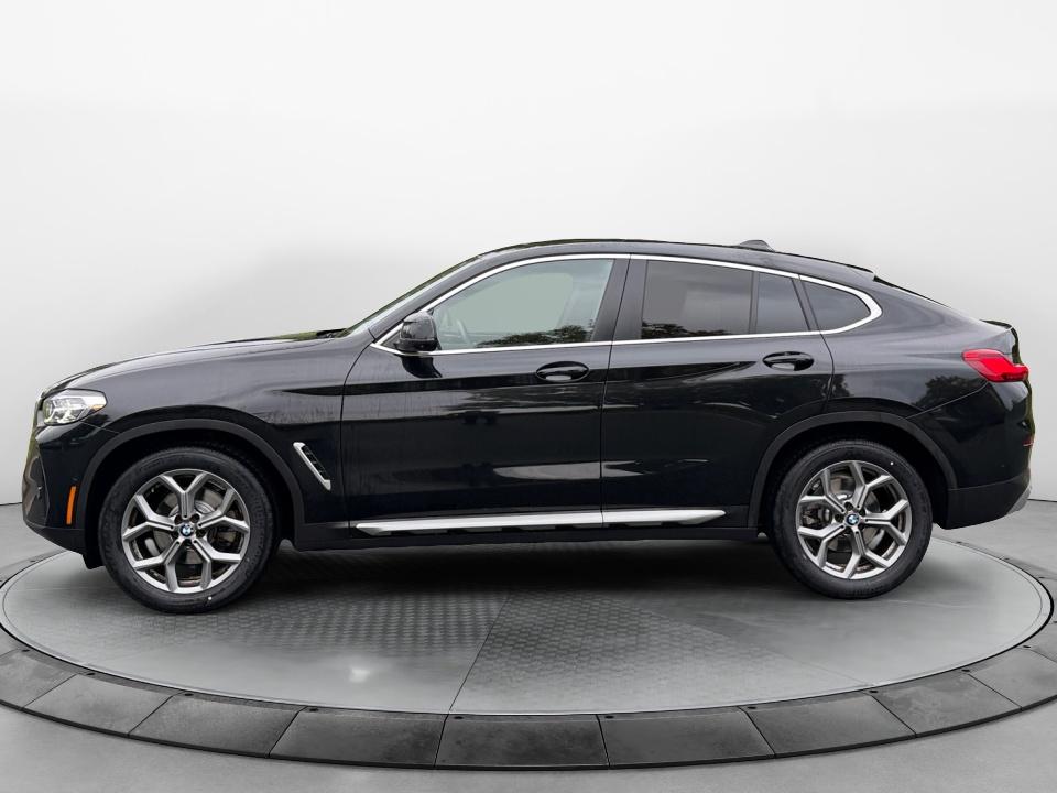 2024 BMW X4 xDrive30i