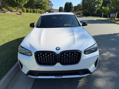2025 BMW X4 xDrive30i