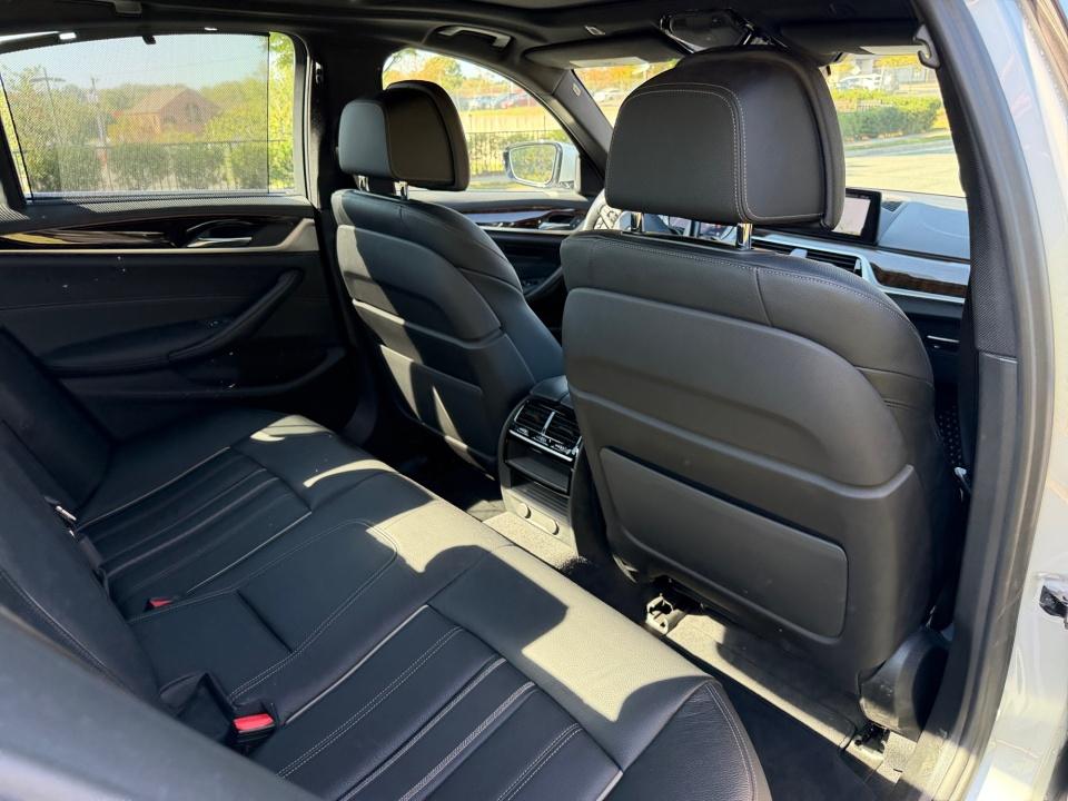 2017 BMW 540i 540i
