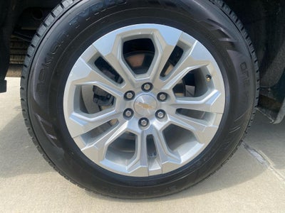 2023 Chevrolet Silverado 1500 4WD Crew Cab Short Bed LTZ