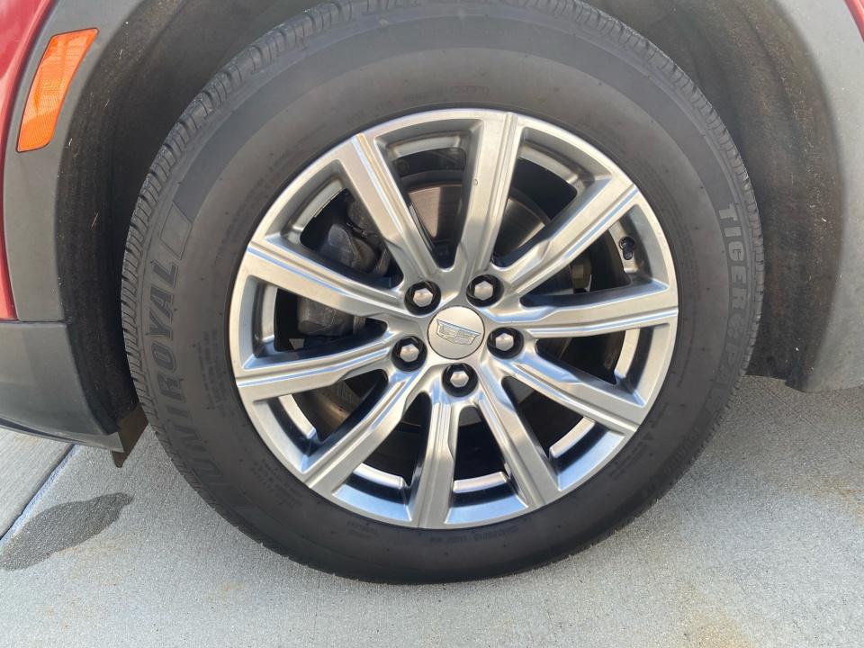 2019 Cadillac XT4 FWD Premium Luxury