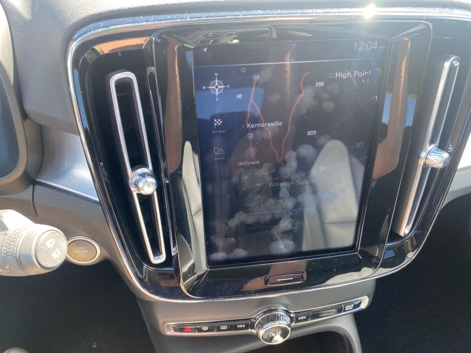 2021 Volvo XC40 Momentum