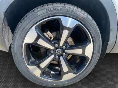 2021 Volvo XC40 Momentum
