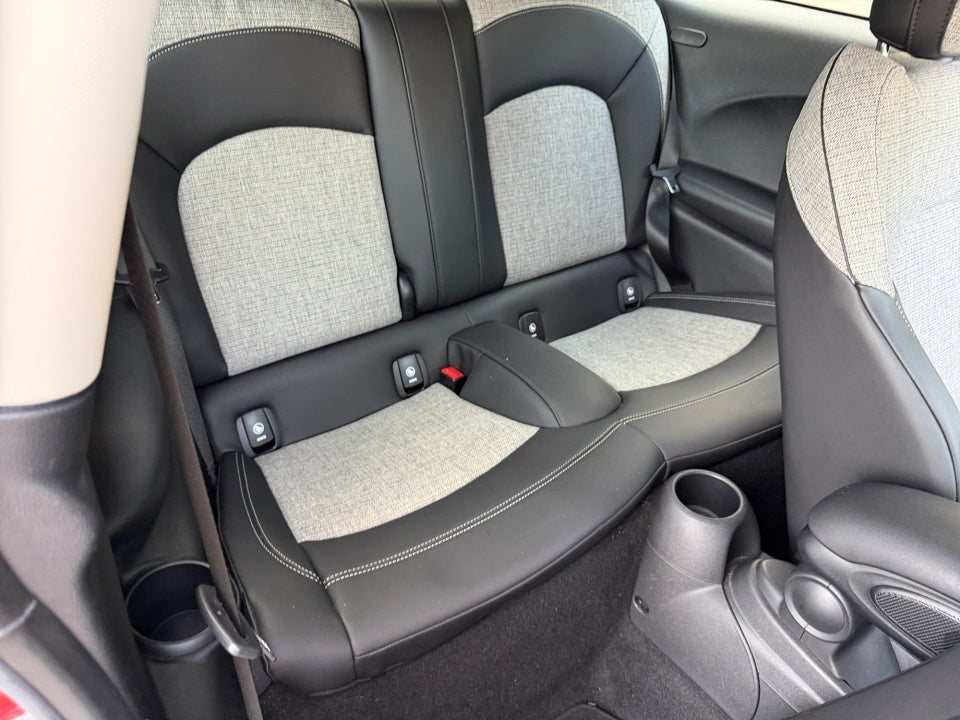 2021 MINI SE Hardtop Cooper SE