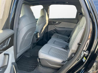 2023 Audi SQ7 Prestige