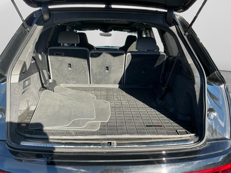 2023 Audi SQ7 Prestige