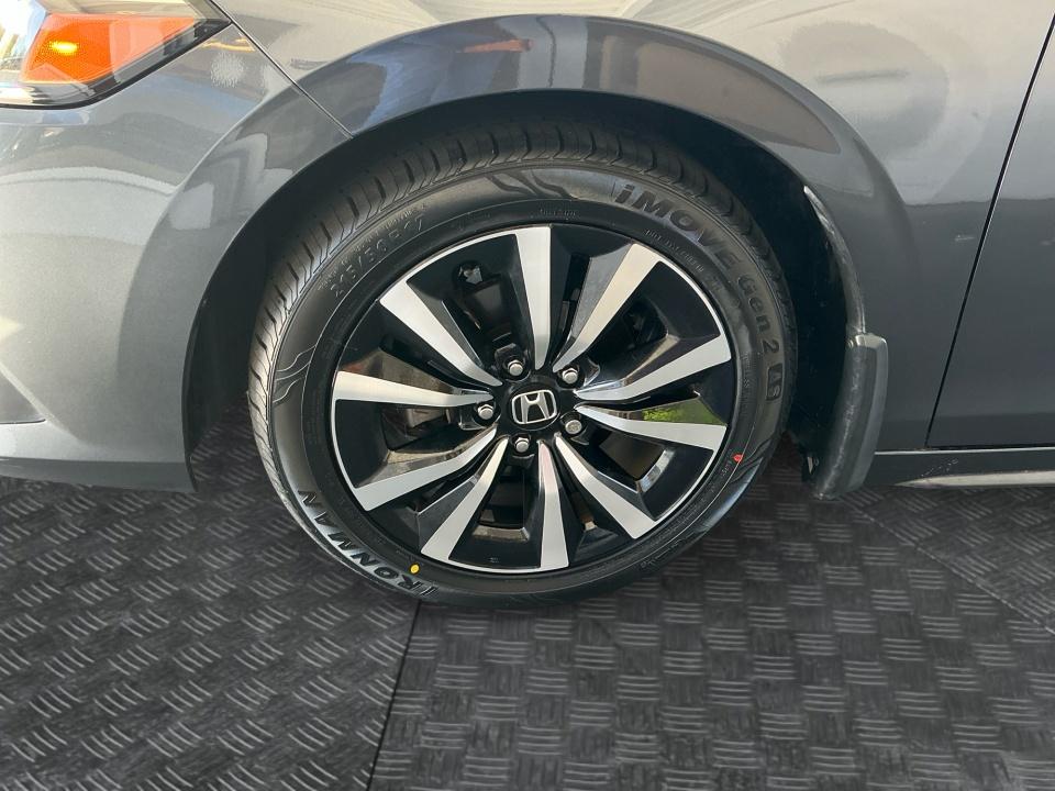 2022 Honda Civic Hatchback EX-L
