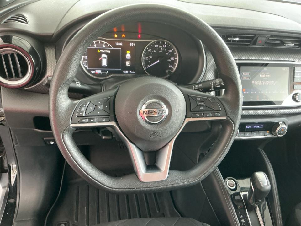 2020 Nissan Kicks SV