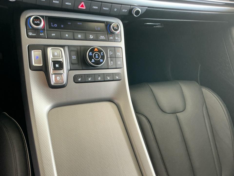 2025 Hyundai Palisade SEL Premium 8P
