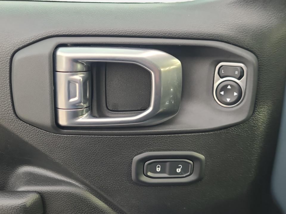 2026 Jeep Gladiator Mojave 4x4