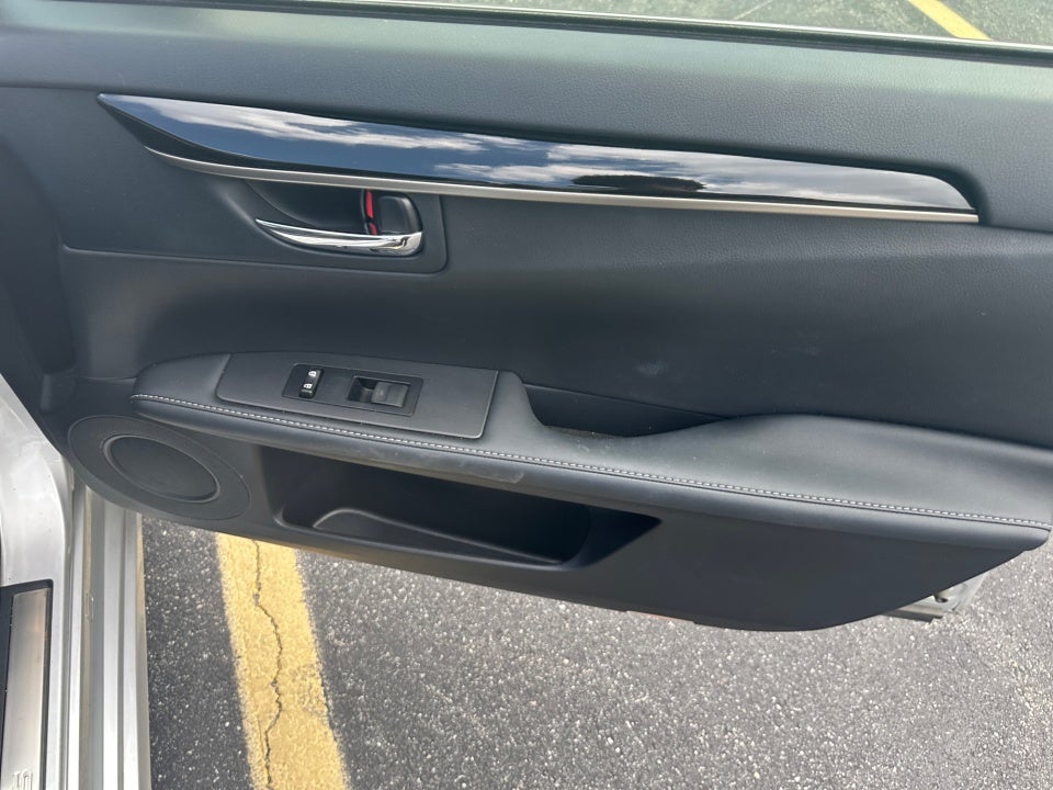 2014 Lexus ES 350 4dr Sdn