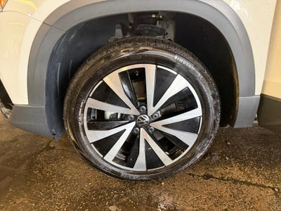 2023 Volkswagen Taos SE
