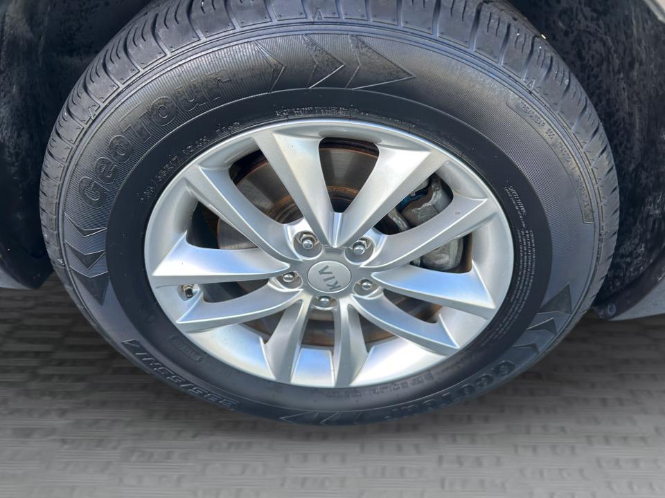 2018 Kia Sorento LX V6