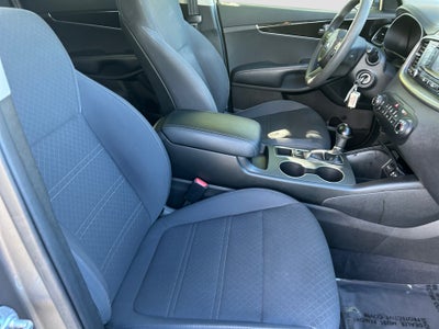 2018 Kia Sorento LX V6