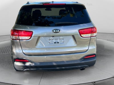2018 Kia Sorento LX V6