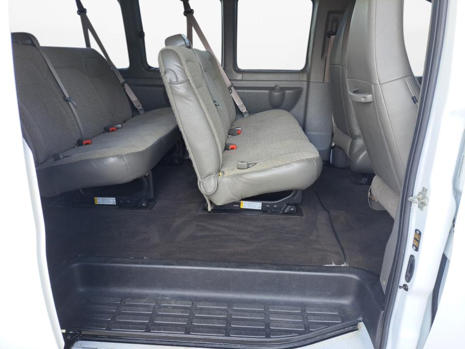 2024 Chevrolet Express Passenger RWD 3500 Extended Wheelbase LT