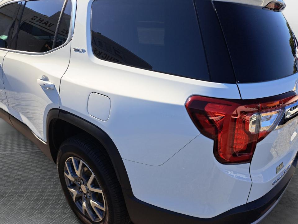 2022 GMC Acadia SLT