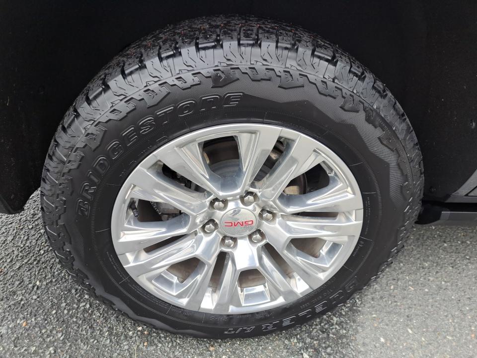 2022 GMC Yukon Denali