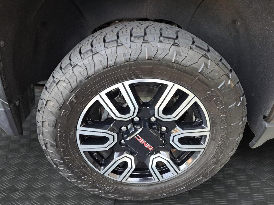 2022 GMC Sierra 2500HD AT4