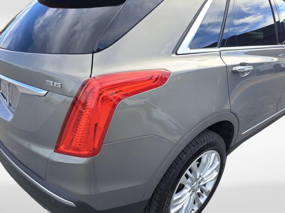 2018 Cadillac XT5 Premium Luxury AWD