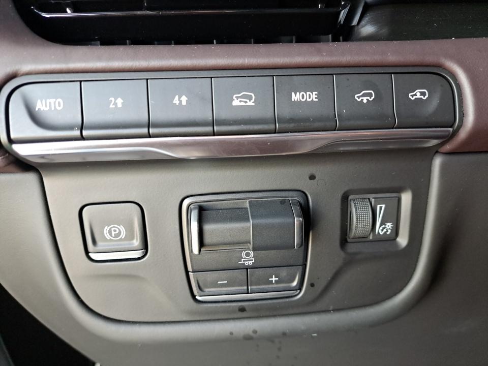 2024 Cadillac Escalade 4WD Sport Platinum