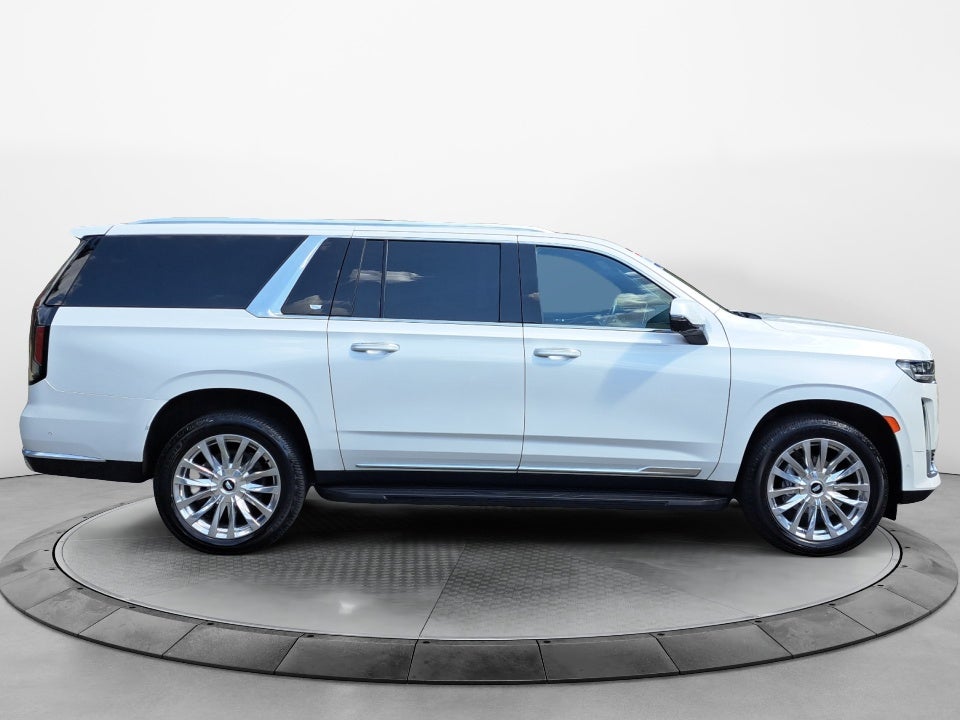 2022 Cadillac Escalade ESV Premium Luxury