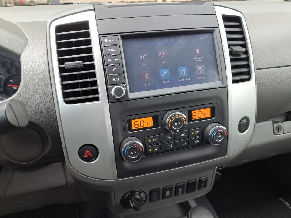 2021 Nissan Frontier SV