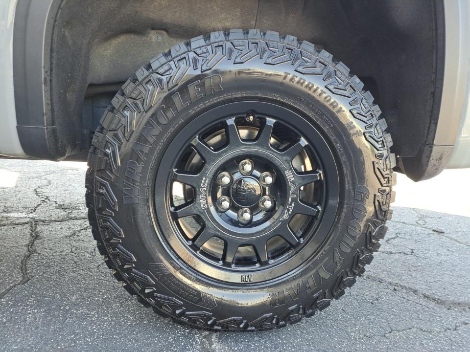2024 GMC Sierra 1500 AT4X