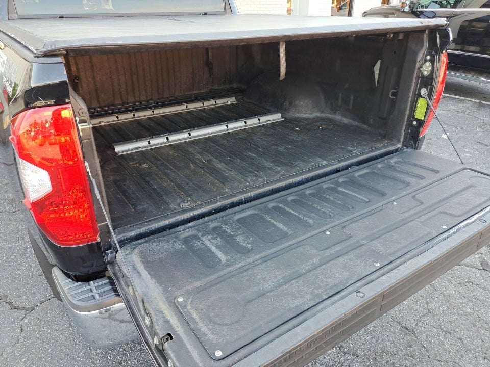 2016 Toyota Tundra SR5