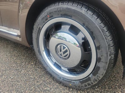 2013 Volkswagen Beetle Convertible 2.5L