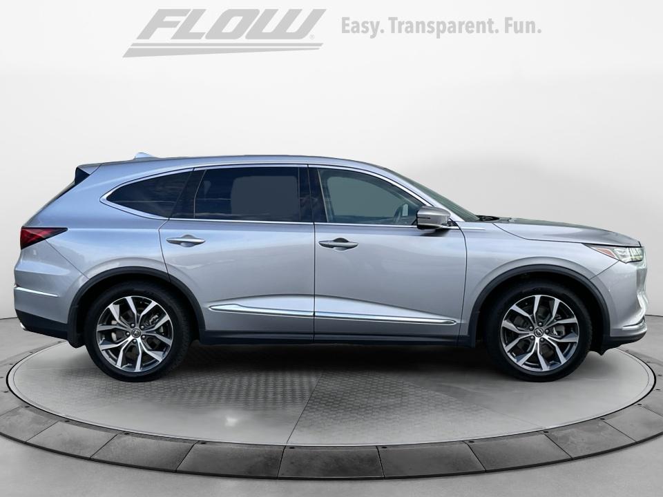 2022 Acura MDX w/Technology Package