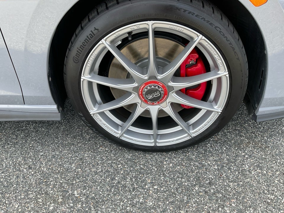 2023 Volkswagen Golf GTI SE