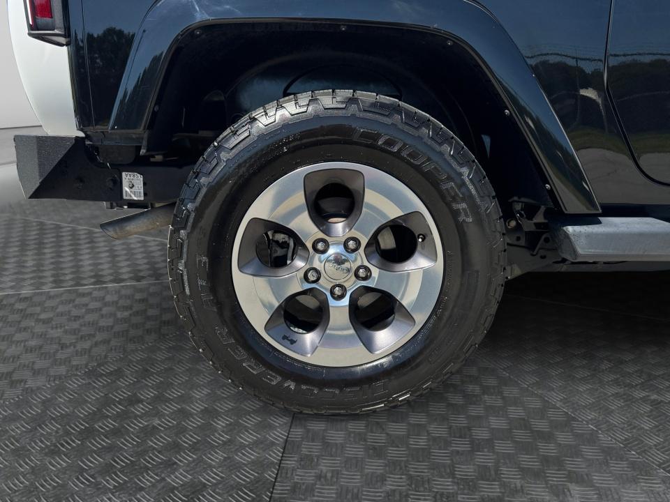 2016 Jeep Wrangler Sahara