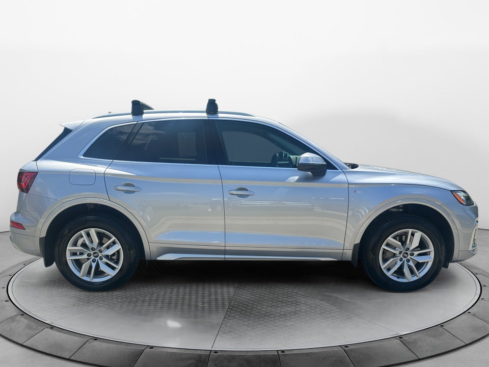 2023 Audi Q5 S line Premium