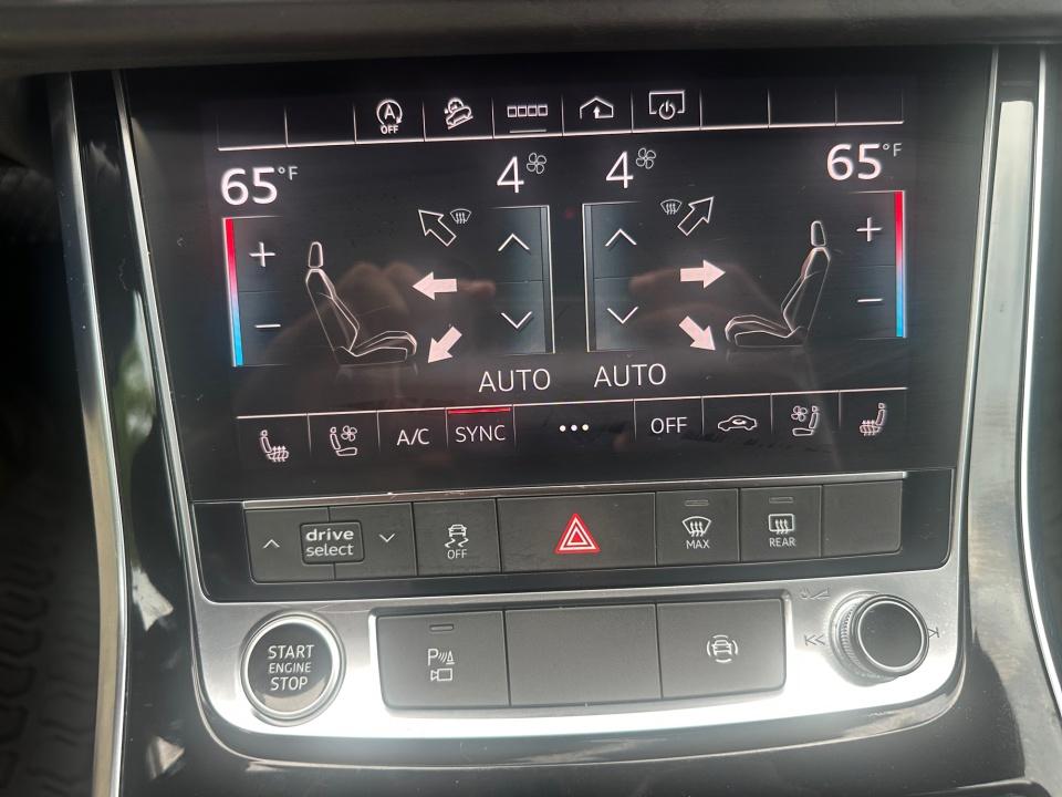 2022 Audi Q7 Premium Plus