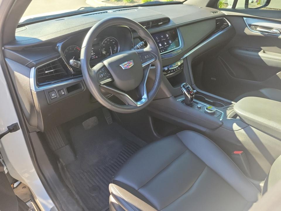 2023 Cadillac XT6 AWD Luxury
