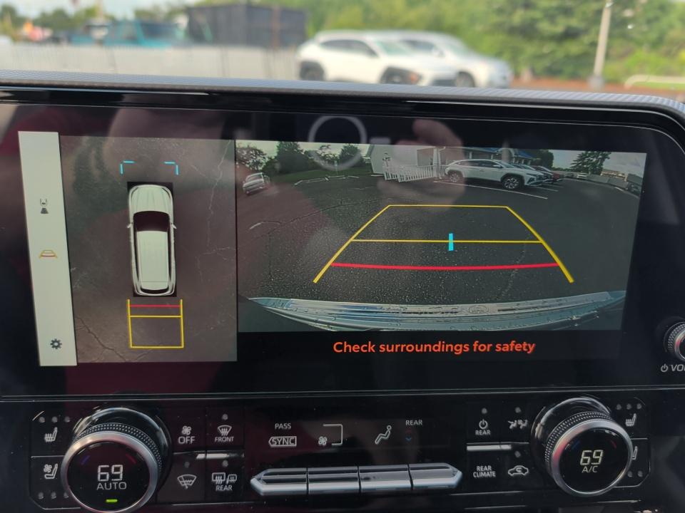 2024 Toyota Highlander Hybrid Hybrid Platinum