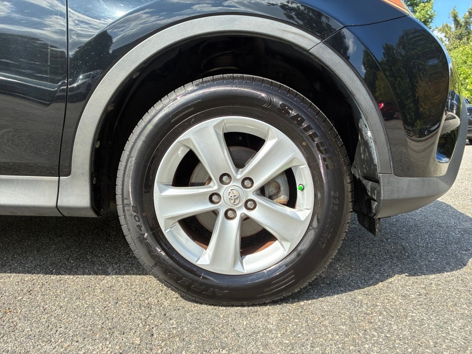 2013 Toyota RAV4 XLE