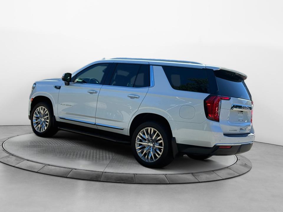 2022 GMC Yukon SLT