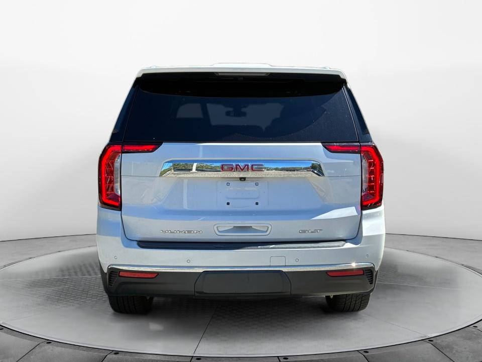 2022 GMC Yukon SLT