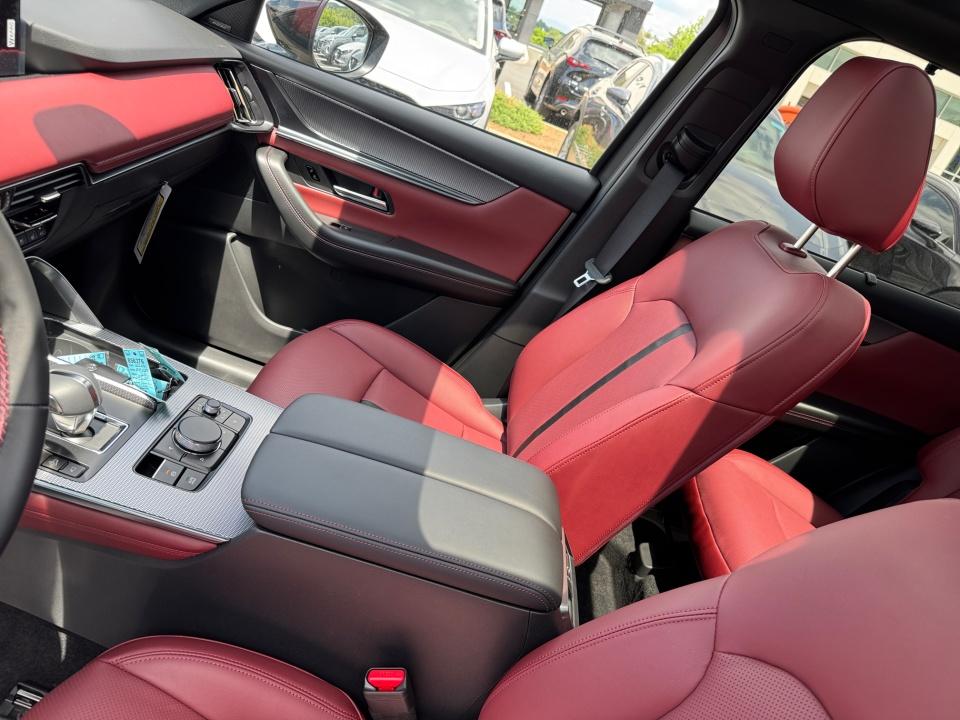 2025 Mazda Mazda CX-70 Plug-In Hybrid Premium Plus AWD